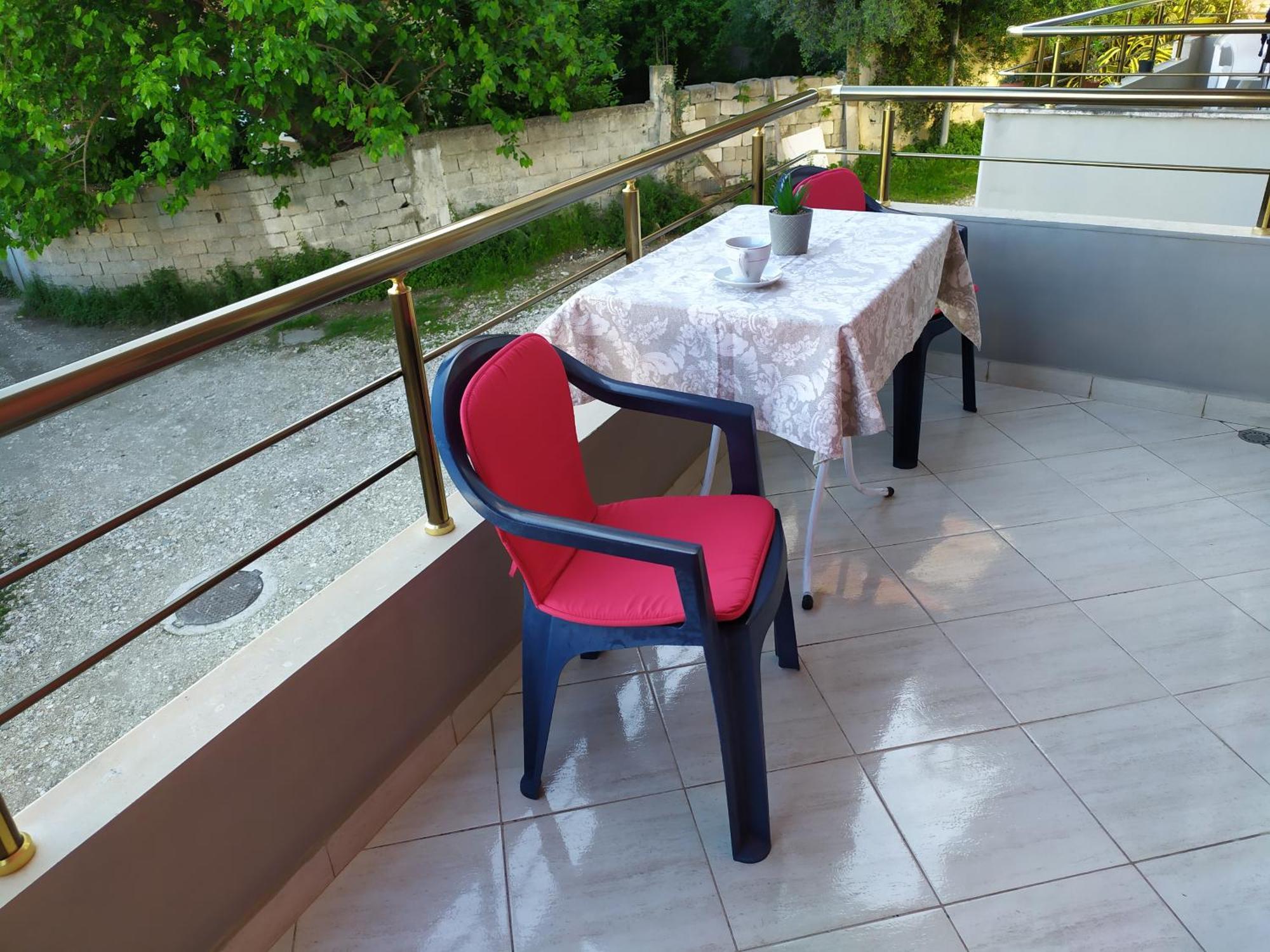 Valbona Apartments Vlorë Eksteriør billede